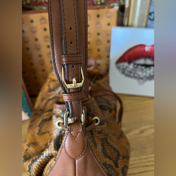 MCM SNAKE HOBO (ITALY) - Picture 10 of 16